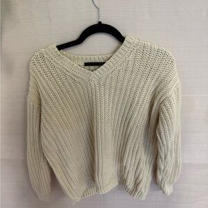 Jenni Kayne Cream V-Neck Sweater with Chunky Knit